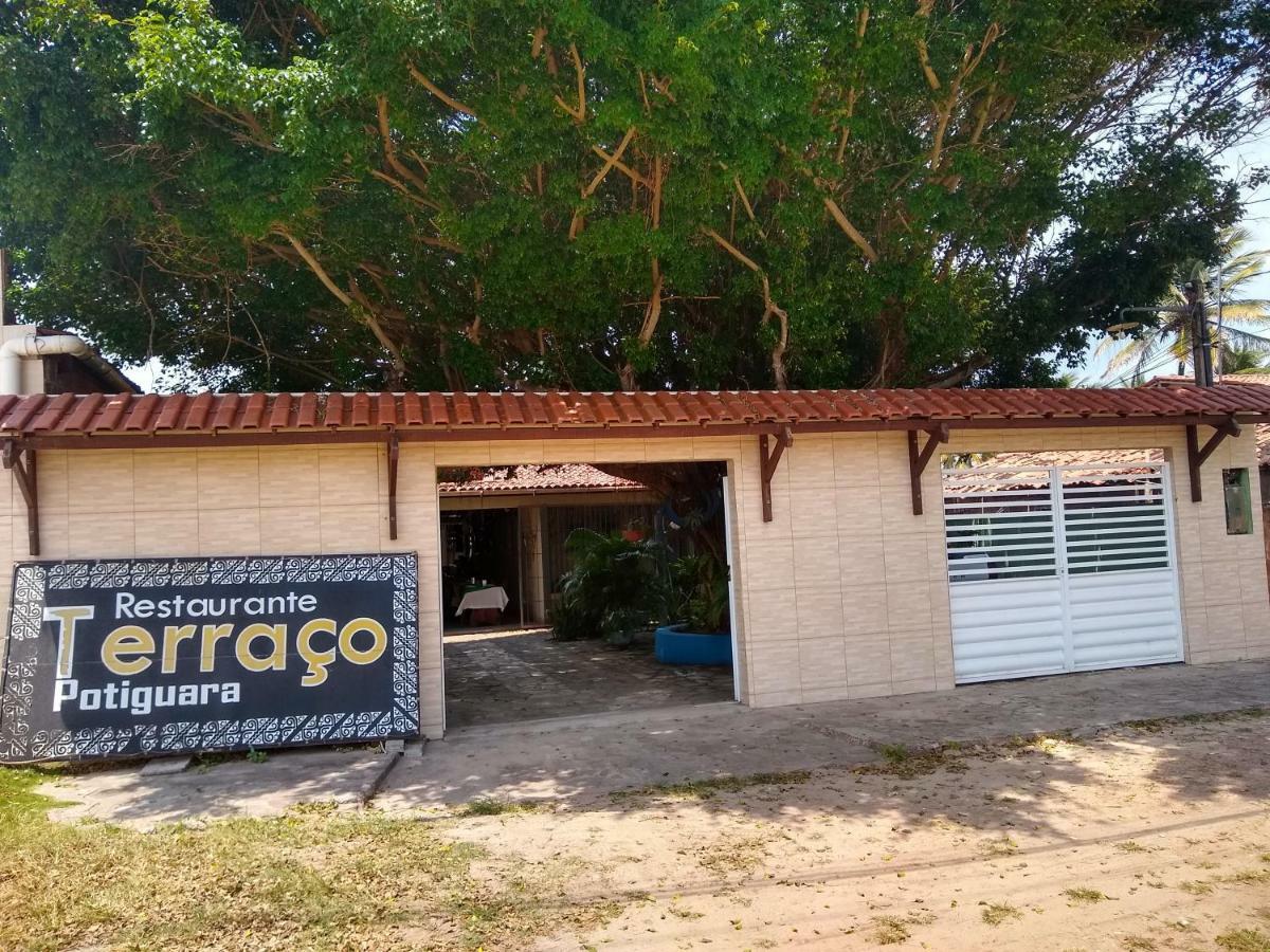 Terraco Potiguara Inn *